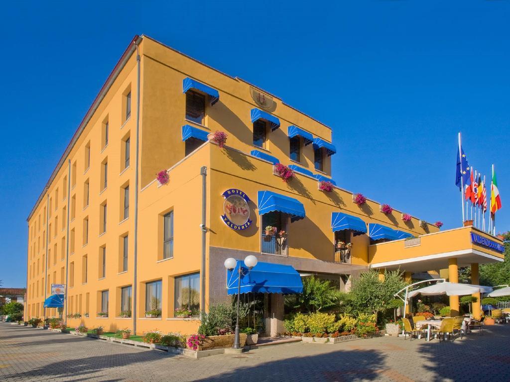 Valdenza Hotel Кампеджине Экстерьер фото